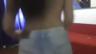 هوس بـ ميلف: شاب يمارس الجنس بقوة مع أمه