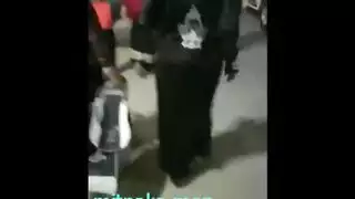 مصرية نحيلة تمارس الجنس تحت الدانتيل والساتان قذف داخلي من منظور الشخص الأول