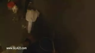 أثداء بيج أوينز الضخمة ترتد وهي تركب قضيباً صلباً