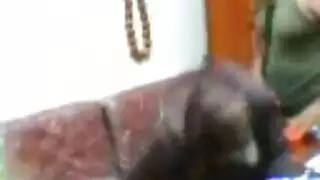 ينيك متزوجة محجبة ويقدف داخلها