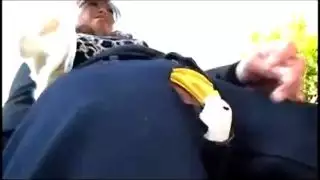 قضيب سوداني يملأها في غرفة مليئة بالدخان