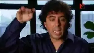 الفتيات لسن مثليات ، لكنهن يحبن ممارسة الجنس الجماعي غير الرسمي بعد العمل