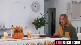 تره بل فندق وتريد ان تقيض حبيبه