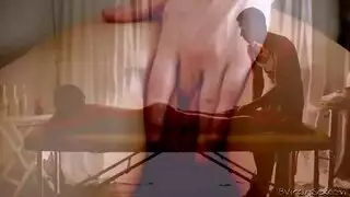 عاهرة غنية تدمر مهبلها الضيق مع معجب محظوظ