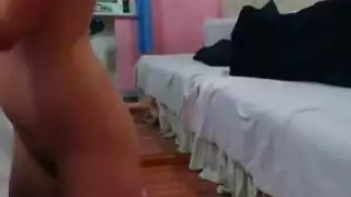 مشهد فردي إباحي: فرج سارة فانديلا الشهواني يتوق لجنس دسار